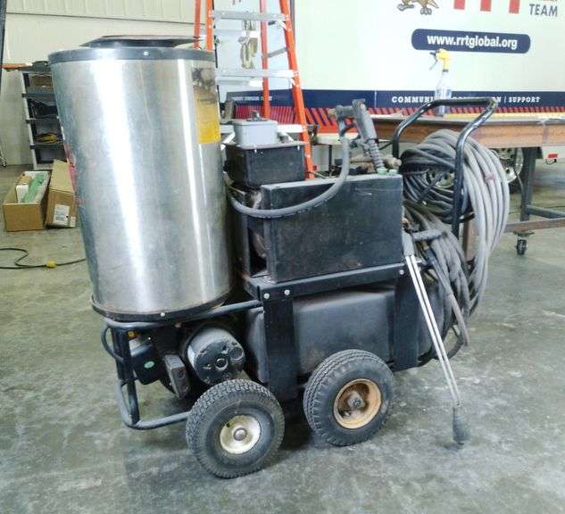 Mi-T-M  Power Washer, Pump, Hose And Spray Gun                                                                                                                                                            Hot Power Washer