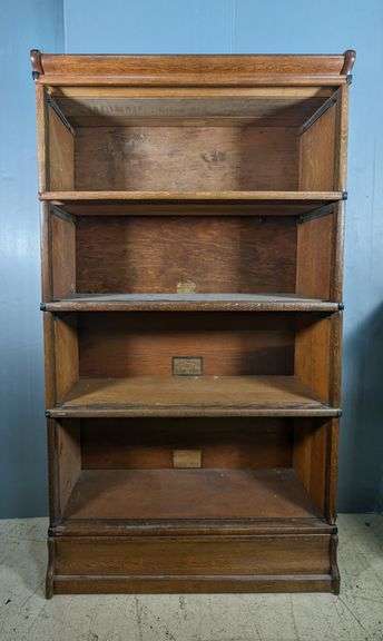 Globe-Wernicke Co. Sectional Oak Barrister Bookcase
