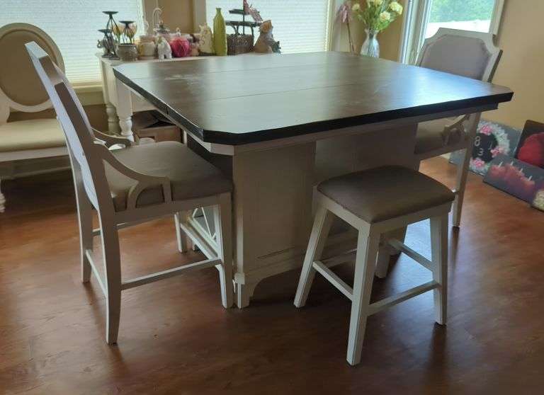 Avalon Kitchen Island with 2 Chairs & 2 Stools