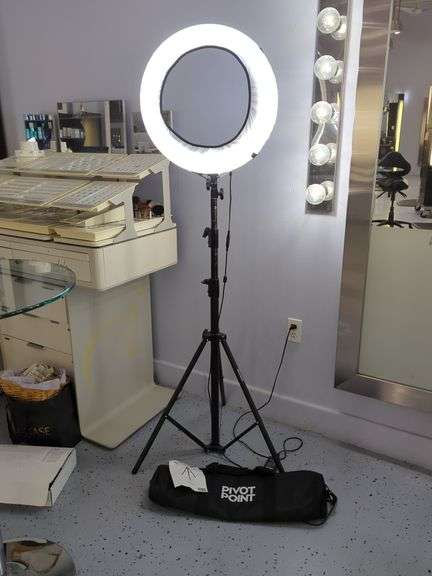 Neewer LED Ring Light with Pivot Point Tripod Stand