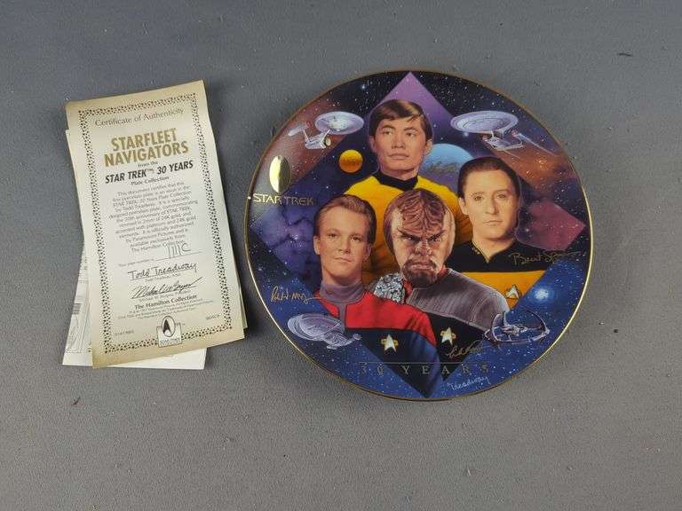 The Hamilton Collection Star Trek Plates