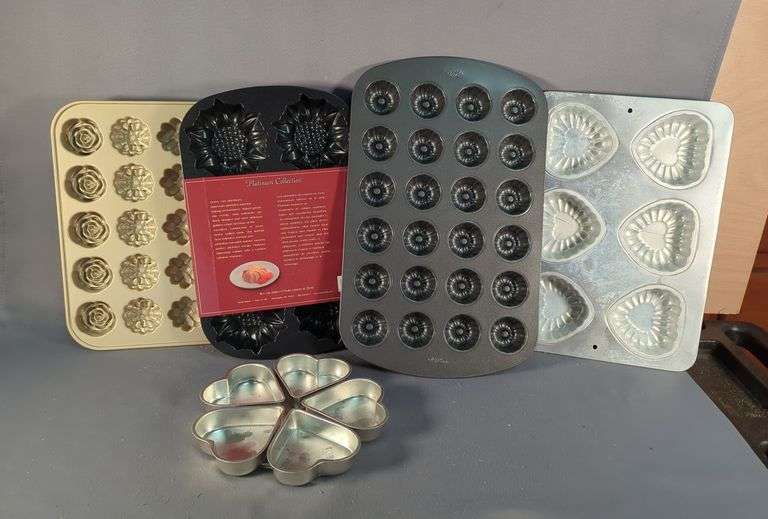Nordic Ware Flower, Bundt, Wilton Mini Bundt, Heart Shapes