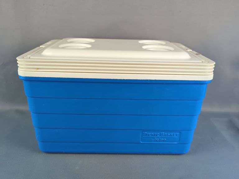 Assorted Coolers