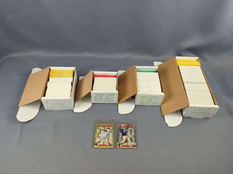 Topps Baseball Cards 1999-2000
