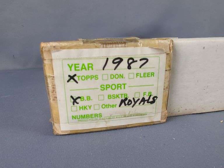 Topps Baseball Cards 1987 Royals and 1989