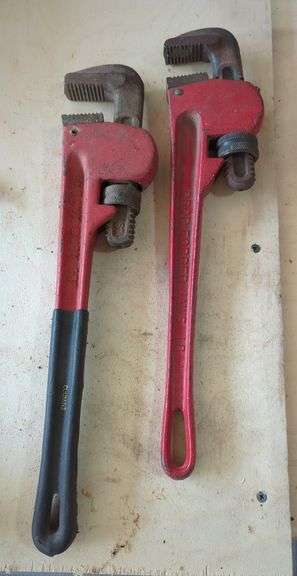 Pipe Wrenches, Qty 2 - Cummins & Unbranded