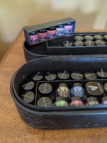 Younique Makeup Set with Carrying Case