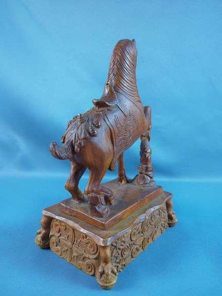 Decorative Horse Figurines