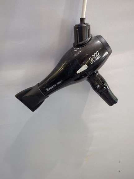 Supersolano 3600 Ion Hair Dryer with Freestylist Mounting System
