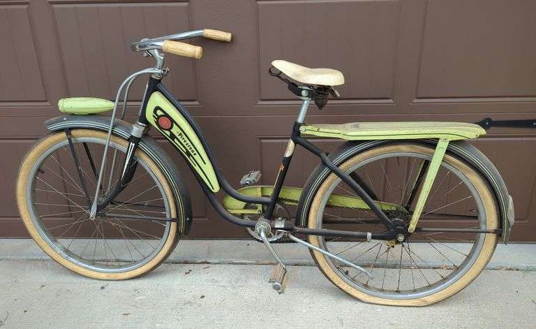 Firestone Deluxe Cruiser Bicycle