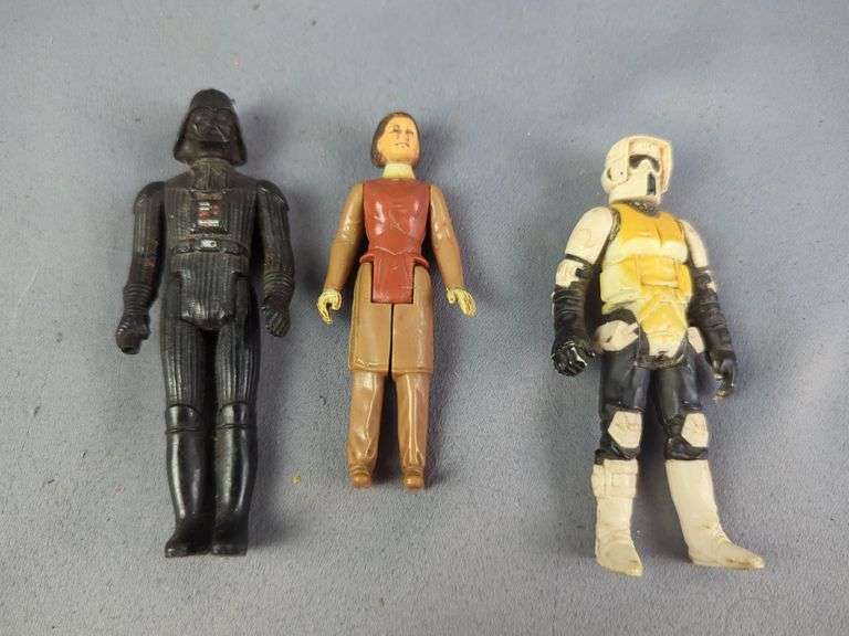 Star Wars Talking Yoda, Yoda Fortune Teller, Yoda Figure, Padme Amidala And Anakin Skywalker McDonald's Toys, And Star Wars Figures, Qty 3