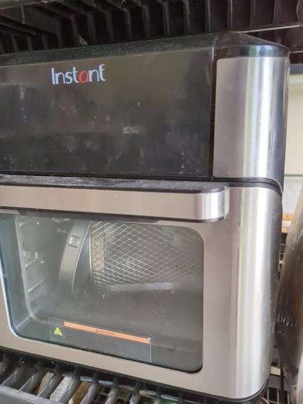 Instant Vortex Plus 10 Quart Air Fryer Oven