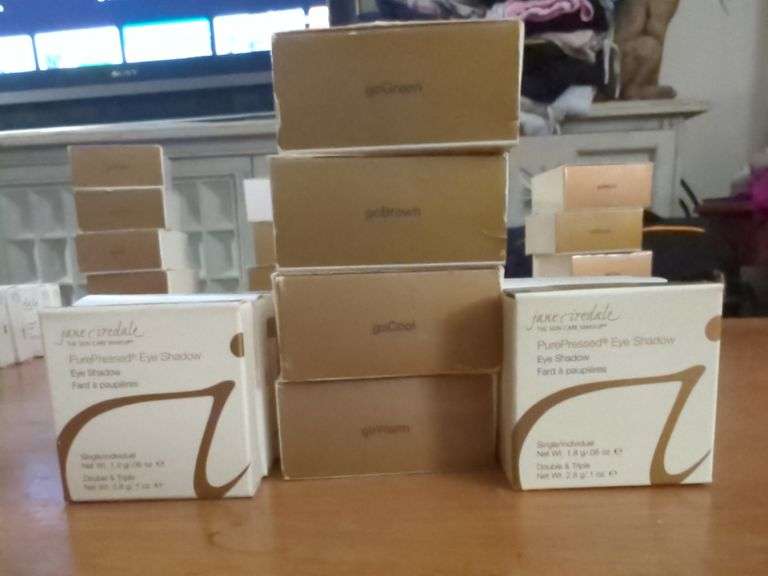 Jane Iredale Makeup Including Eye Shadow and Eye Steppes