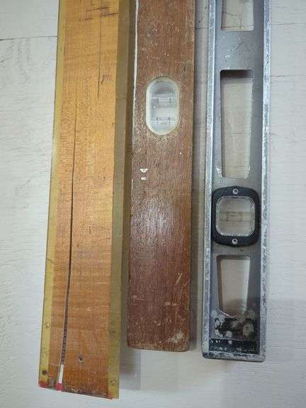 Wood And Aluminum Levels
