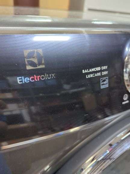 Electrolux Electric Dryer Model EFME627UTT