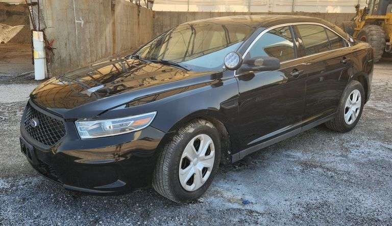 2019 Ford Taurus Police Interceptor Sedan Car, VIN 1FAHP2MT2KG102219, Mileage Showing On Odometer 105,694, City Of Shawnee, KS Surplus, See Details For Video