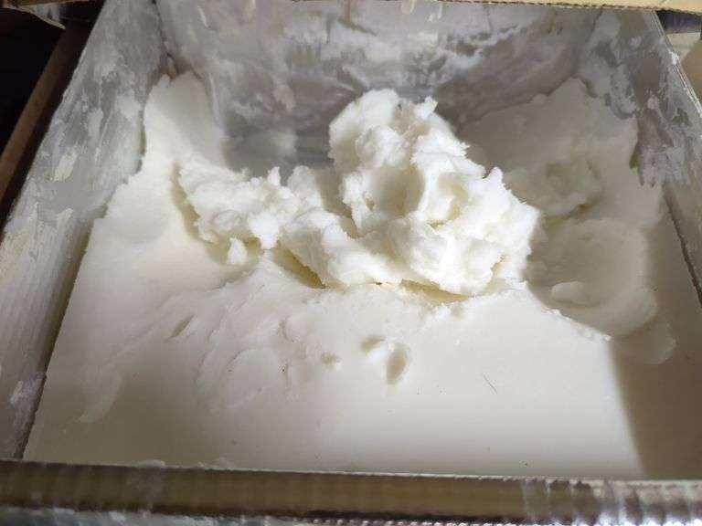 Bath Bomb Making Supplies: Molds, Colorant, and Base