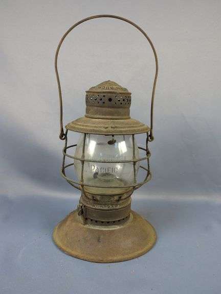 Missouri Pacific Railroad Lantern - Handlan-Buck Mfg. Co.