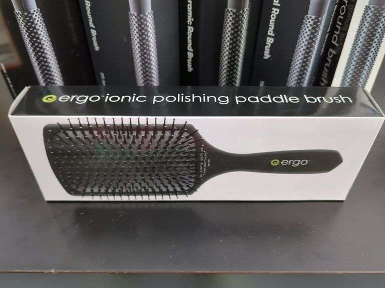 Ergo Ionic Ceramic Round Brush & Polishing Paddle Brush - Styling Tools Bundle