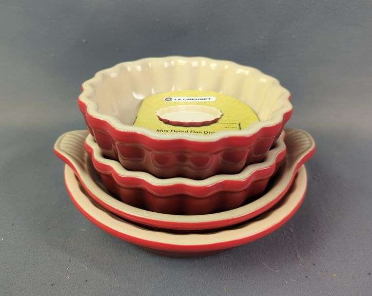 Le Creuset Mini Fluted Flan, Qty 2, Brulee And Pie Dishes