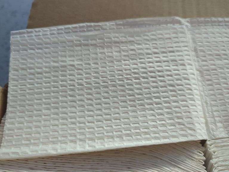Case of Diaper Changing Station Liners, 13" x 18" White - 500 Count