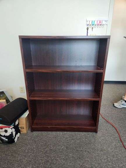 Bookcase With Adjustable Shelves, Mild Wear