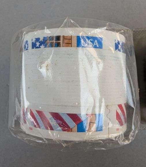 US 32 Cent Flag Over Porch Stamps