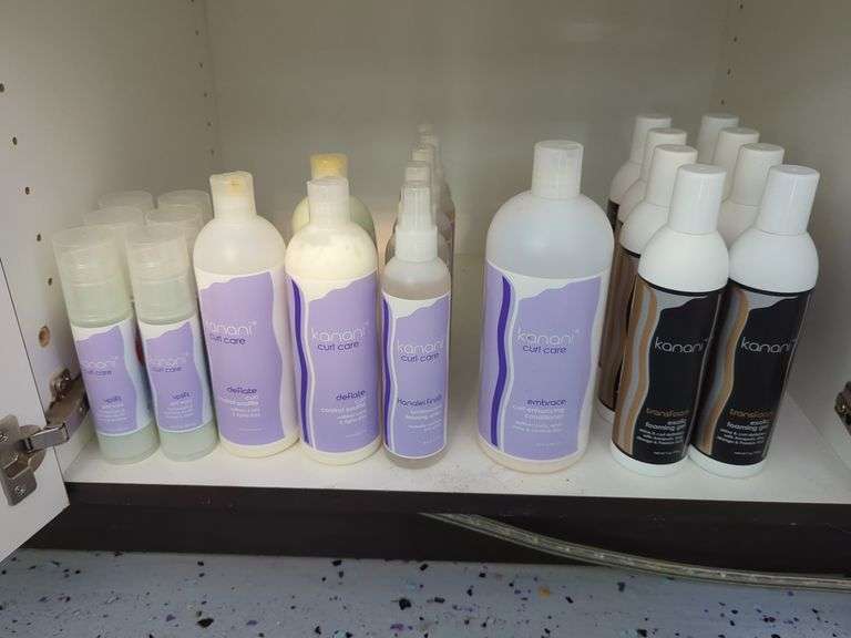 Kanani Curl Care Hair Products, Contents Of Shelf