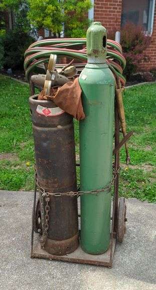 Welding Cart with Oxygen and Acetylene Tanks, Gauges, Hoses And Cutting Torch