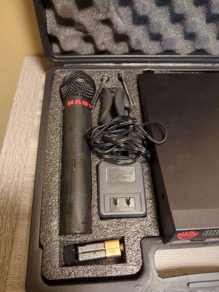 NADY Synthesized Wireless Receiver with Microphone and Case
