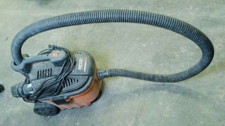 Ridgid 4 Gallon Portable Wet/Dry Vac