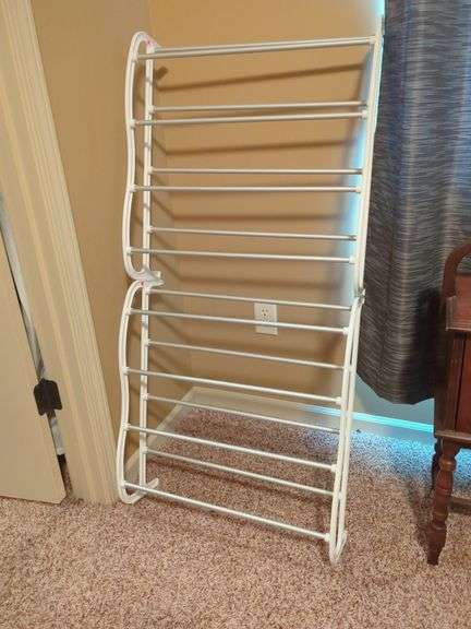 Metal And Polyvinyl Teired Shoe Rack