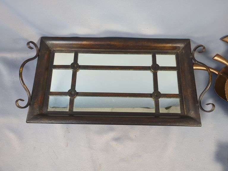 Decorative Leaf Trays and Mirrored Tray Assortment