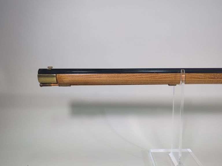 Japan/ Ultra-Hi P.R. Black Powder Rifle SN# 5581, Unknown Cal