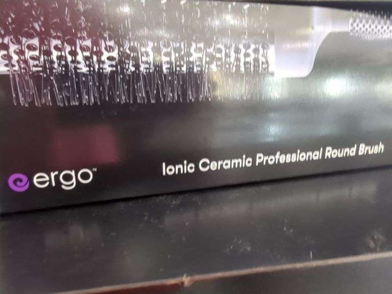 Ergo Ionic Ceramic Professional and Gentle Round 3.5" Brushes, Qty 3