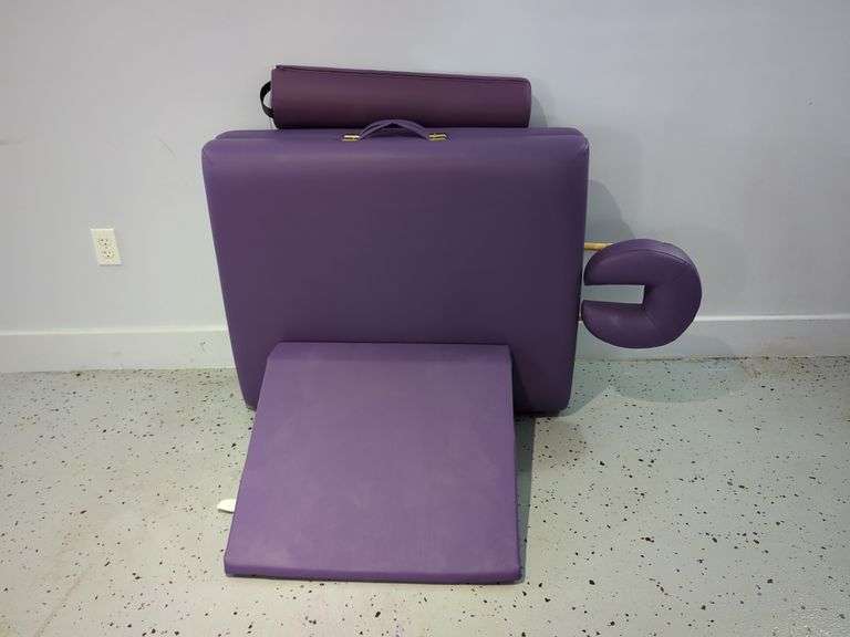 Oakworks Portable Massage Table with Accessories