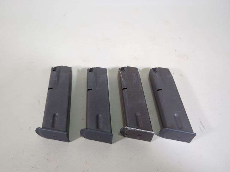 Metal Mags, Believed To Be For 9mm, Qty 4, And Ruger Pistol Hard Case