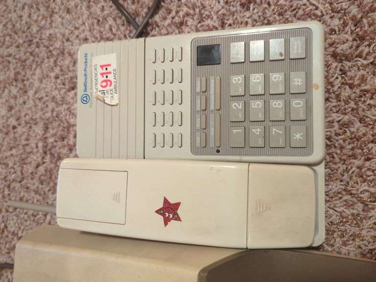 Monroe Calculator, BetSouth Cordless Phone & Nintendo DS Empty Box