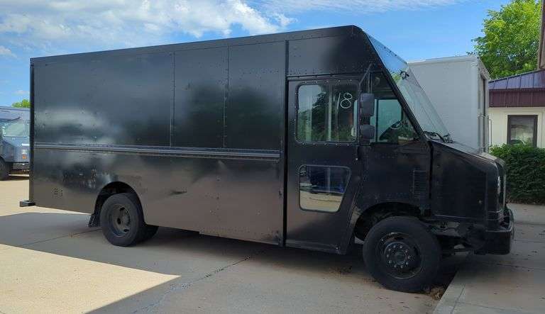 2020 Ford 20' Step Van, VIN 1F65F5KN6L0A11702, Mileage Showing On Odometer 3570, Missouri Title, See Details For Video,