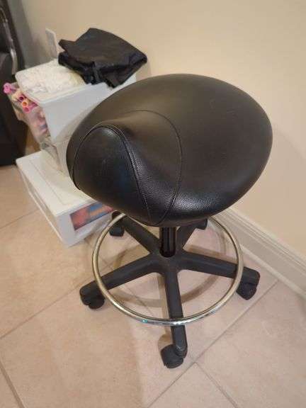 Ergonomic Rolling Saddle Stool Chair