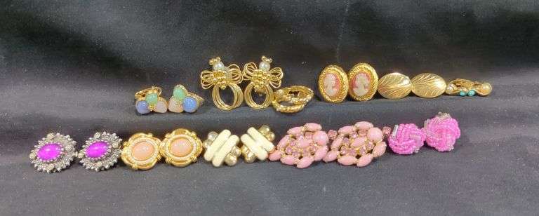 Ladies Clip On Earring Assortment, Qty 11