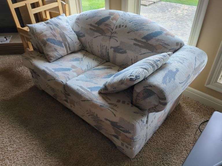 Upholstered Loveseat with Accent Pillows