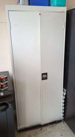 Sandusky Metal Storage Cabinet