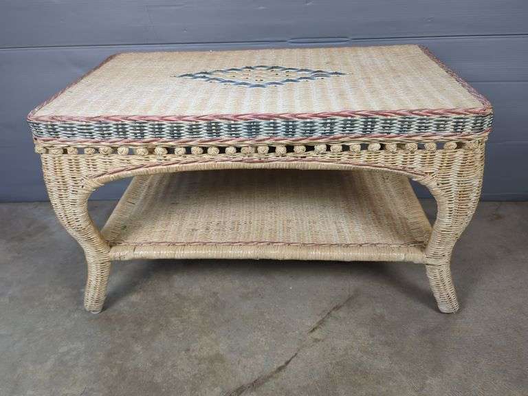 Wicker Coffee Table with Shelf