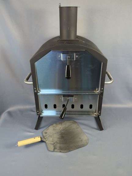Outdoor Pizza Oven with Pizza Peel