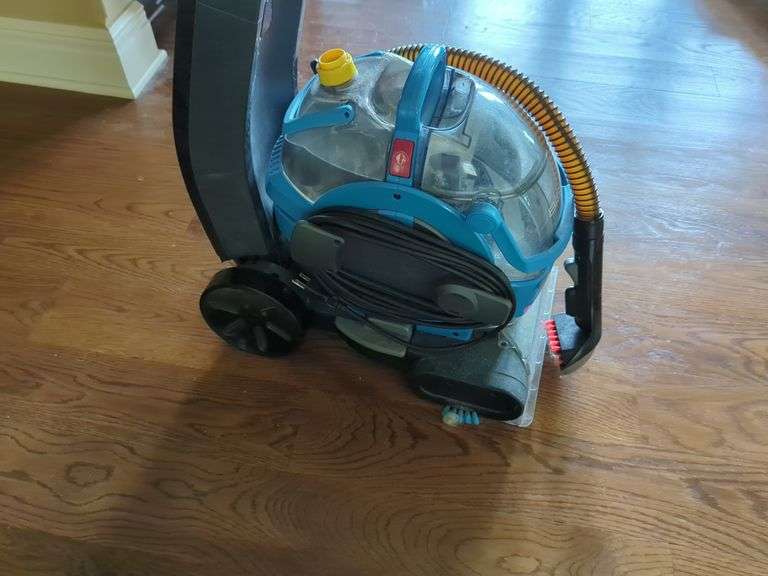 Bissell ProHeat 2X Lift-Off Pet Carpet Cleaner