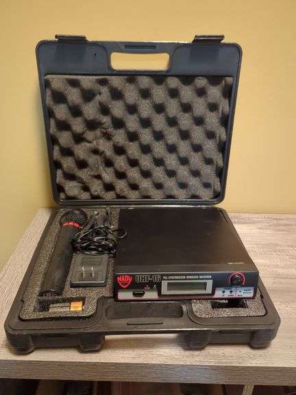 NADY Synthesized Wireless Receiver with Microphone and Case