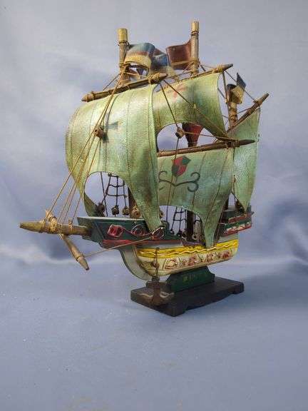 "Pinta" Ship Model