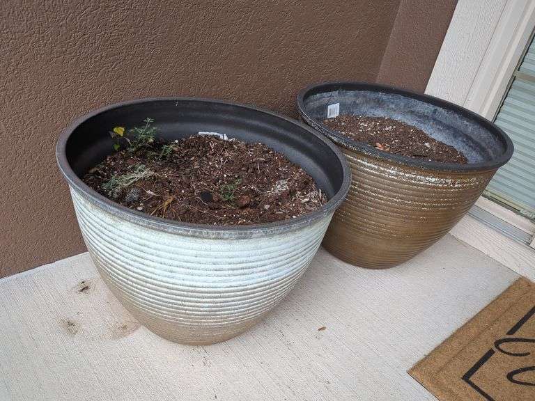 Decorative Planters, Qty 2