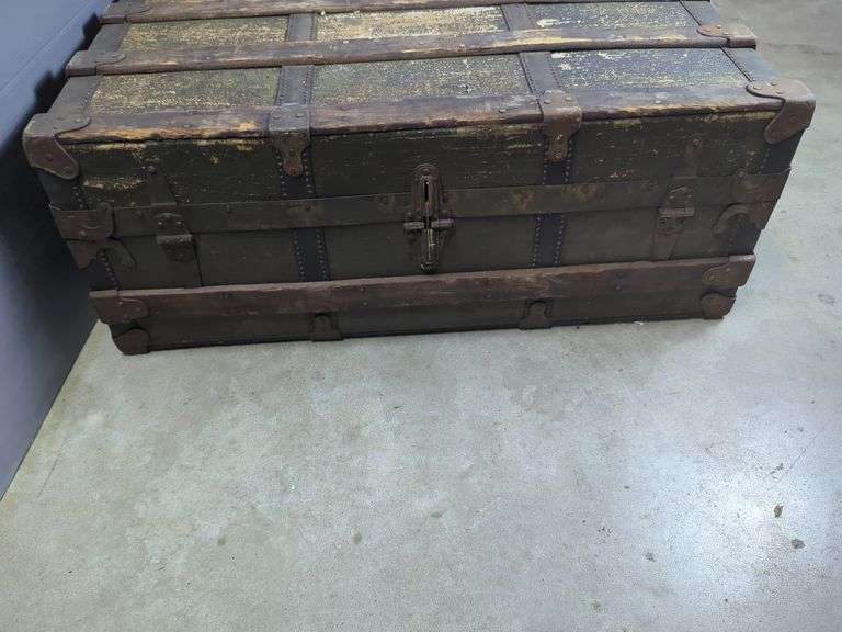 LVCE Trunk Company Baggage Trunk